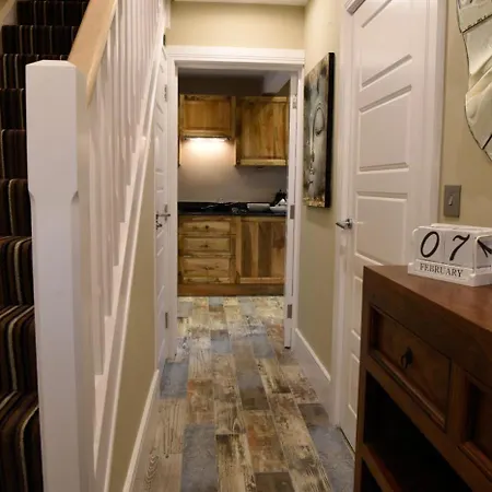 2 Bed In Oc-w452 וויטבי