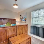 2 Bed In Oc-w452 Whitby
