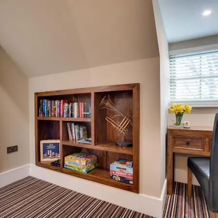 2 Bed In Whitby Oc-W452 ウィットビー