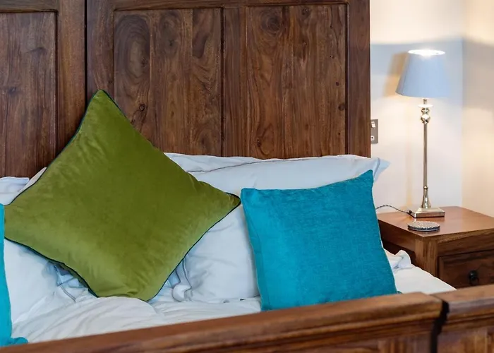 2 Bed In Oc-w452 Whitby