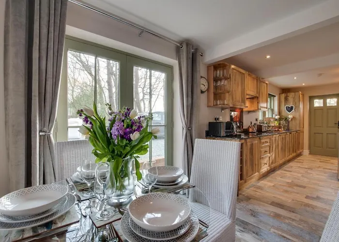 2 Bed In Oc-w452 Holiday home Whitby